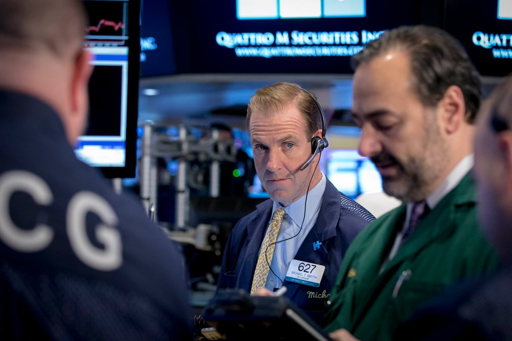 Wall street ouvre sur une note hesitante