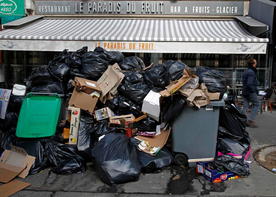 Fin de la greve des eboueurs a paris
