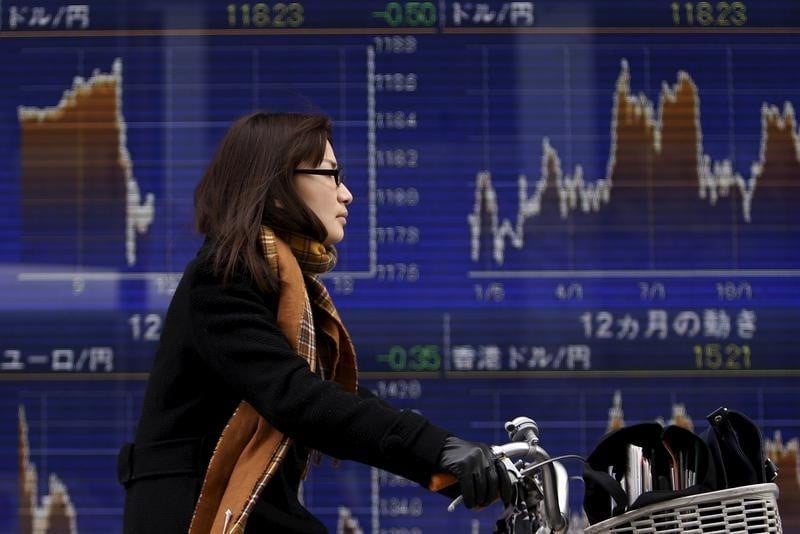 Tokyo finit en hausse de 0,11%