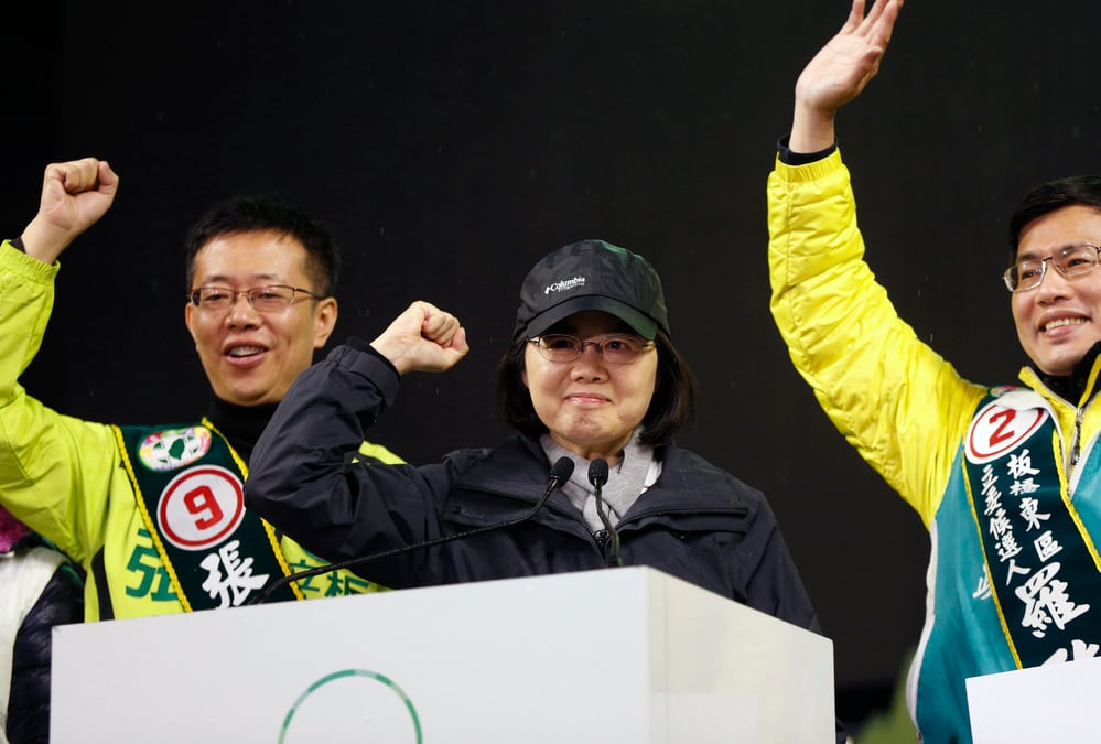 Tsai ing-wen, favorite de la presidentielle taiwanaise, pour un statu quo avec pekin