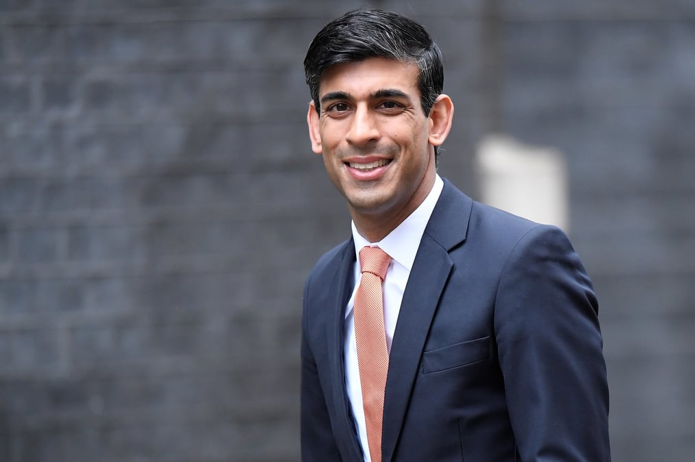 Grande-bretagne: l'ex-ministre des finances rishi sunak candidat a la succession de johnson