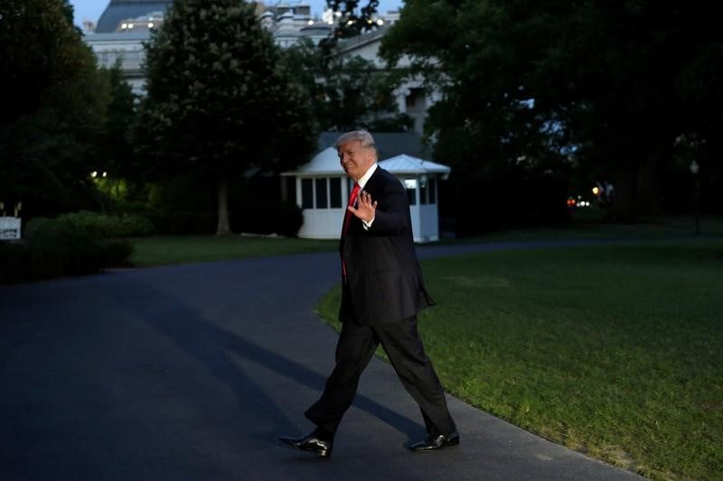Trump dit avoir noue de tres, tres bonnes relations avec poutine
