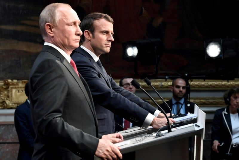 Macron rappelle a poutine les exigences de la france