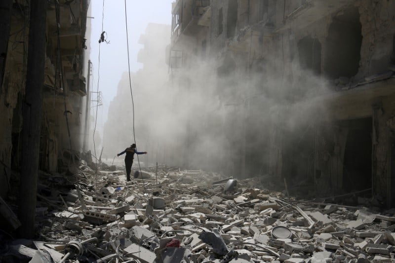 Alep sous d’intenses bombardements