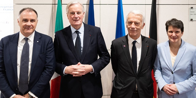Emanuele Orsini (Confindustria), Michel Barnier (Premier ministre), Patrick Martin (Medef) et Tanja Gönner (BDI) réunis au siège du Medef à Paris ce vendredi.