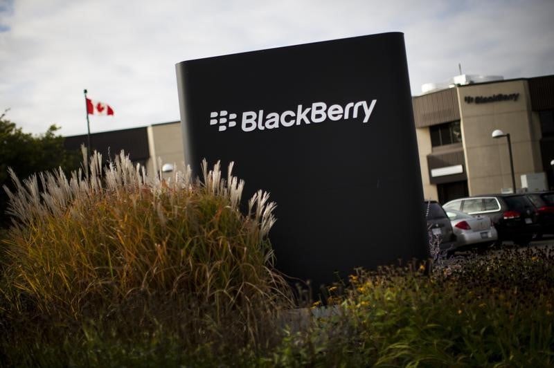 BlackBerry, en reconquête, tente un retour aux sources