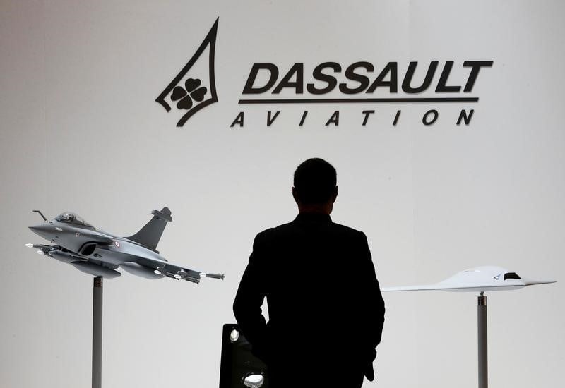 Rafale: dassault dans l'attente au canada, veut discuter en inde