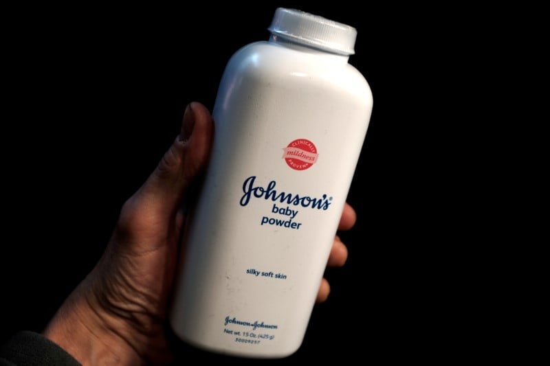 Johnson & johnson abaisse son objectif de chiffre d'affaires annuel