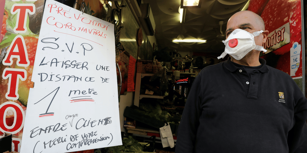 La distanciation sociale a toujours appuyé la logique des menaces et/ou opportunités économiques dès lors qu'il était question des coûts de transactions entre les nations et les entreprises. Une situation qui perdurera dans les discours jusqu'à l'avènement d'internet, la révolution du numérique et la transformation digitale des entreprises.