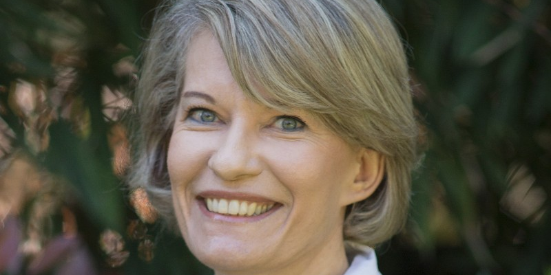 « L'influence s'exerce via l'activité diplomatique et la présence de filiales d'entreprises françaises, mais aussi par les entreprises de droit étranger en lien étroit avec la France » (Anne Genetet, députée de la 11e circonscription des Français établis hors de France)
