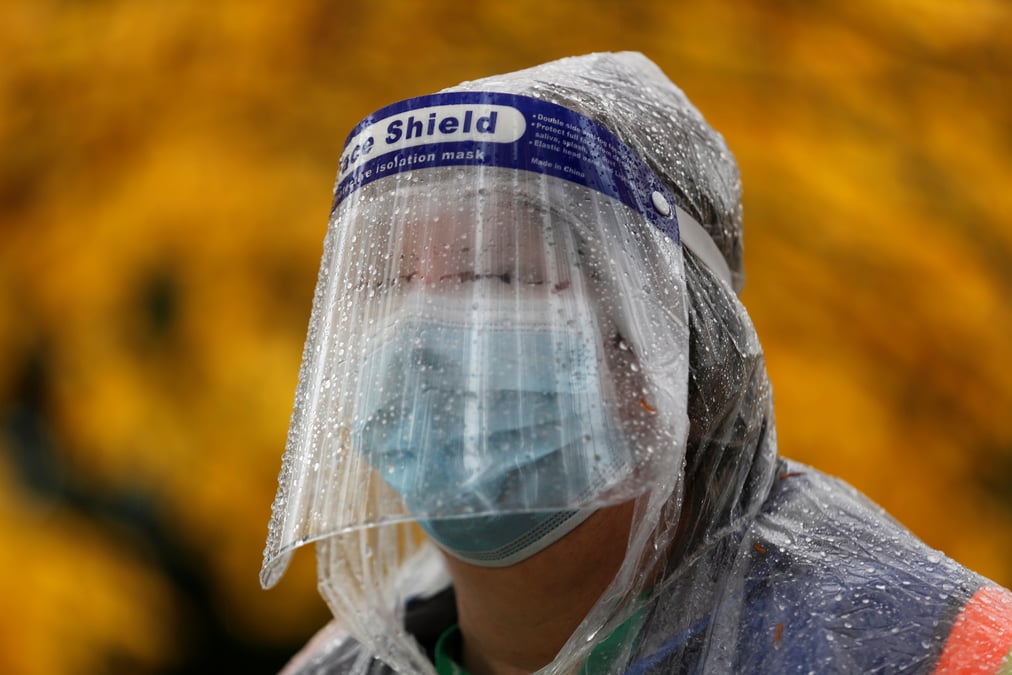 Les usa signalent 106.537 nouveaux cas et 1.141 deces lies au coronavirus