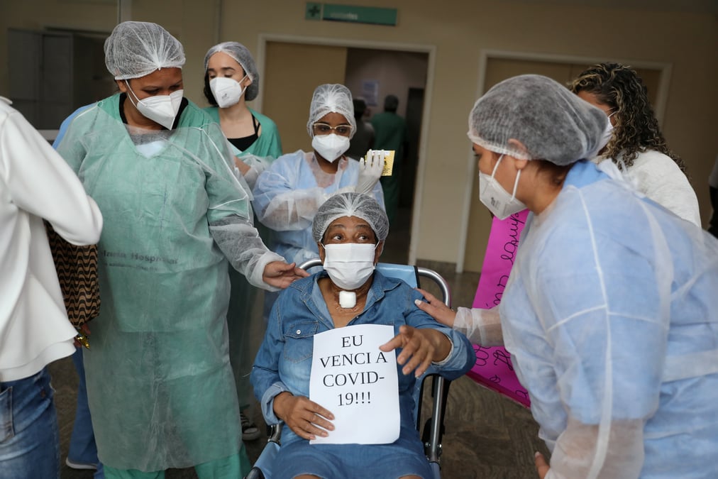 Coronavirus: le bresil depasse les 500.000 deces