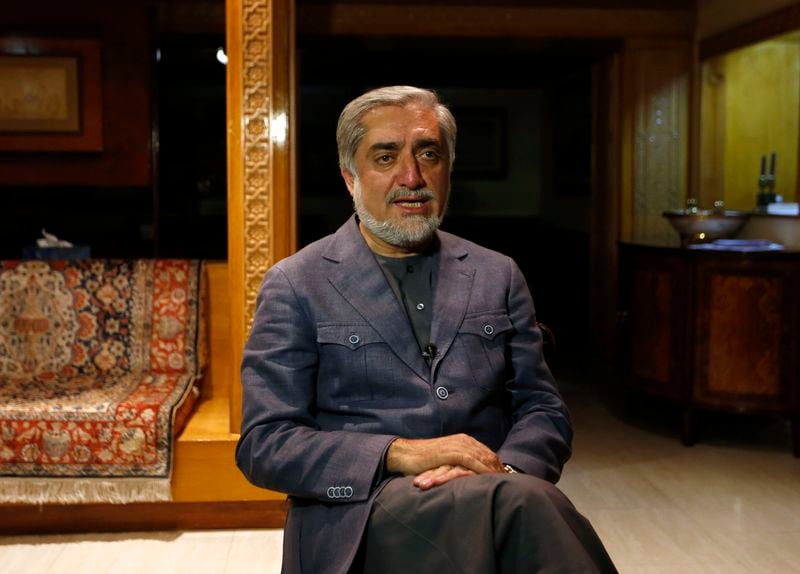 Abdullah donné en tête des premiers résultats en Afghanistan