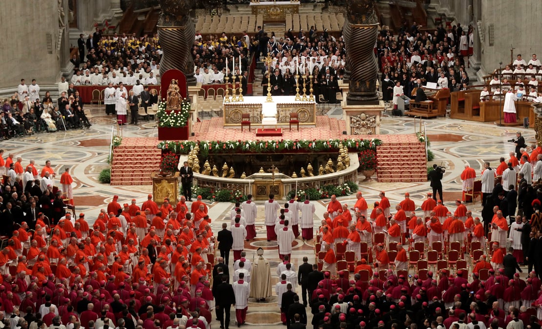 Le pape cree 17 cardinaux