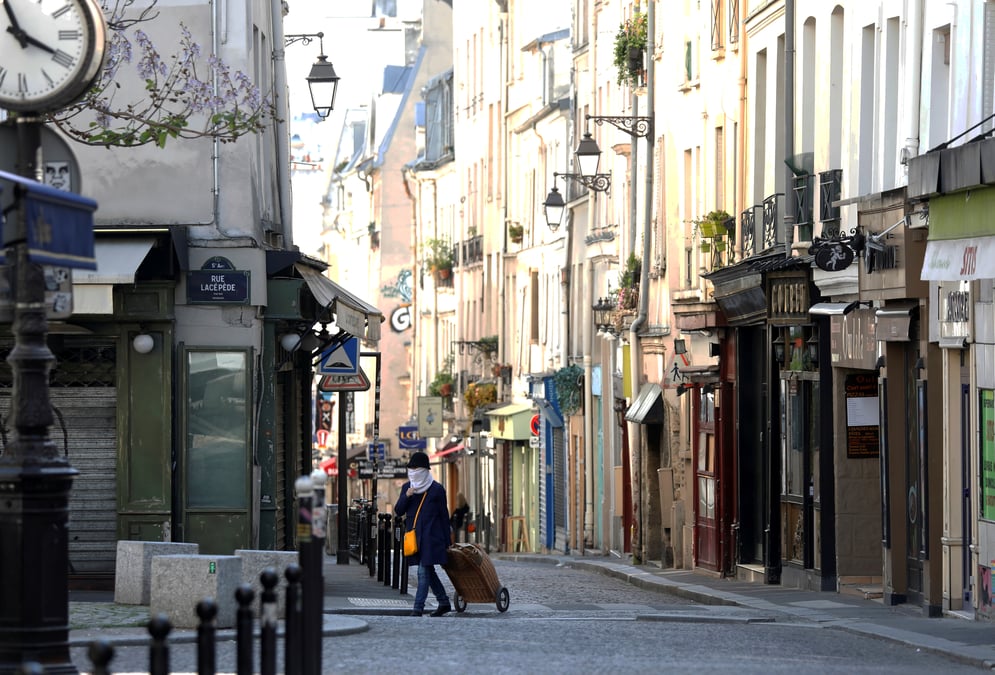 Le coronavirus a fait 516 morts en plus en france en 24 heures