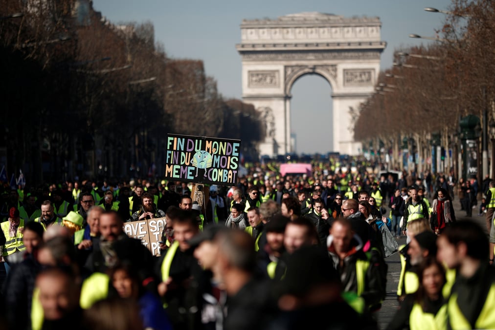 14e samedi de mobilisation des "gilets jaunes" dans le calme