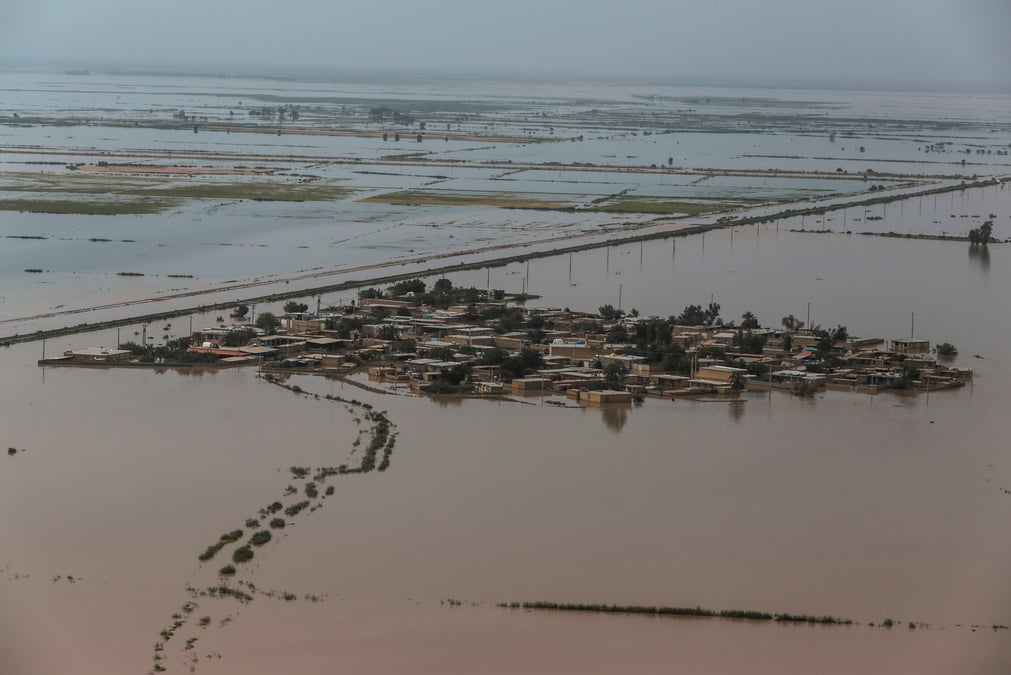La montée des eaux causerait des pertes annuelles dont la moyenne dépasserait 0,3% du PIB mondial et pourrait atteindre 9,3%, si les mesures d'adaptation nécessaires ne sont pas adoptées, relève encore le rapport.
