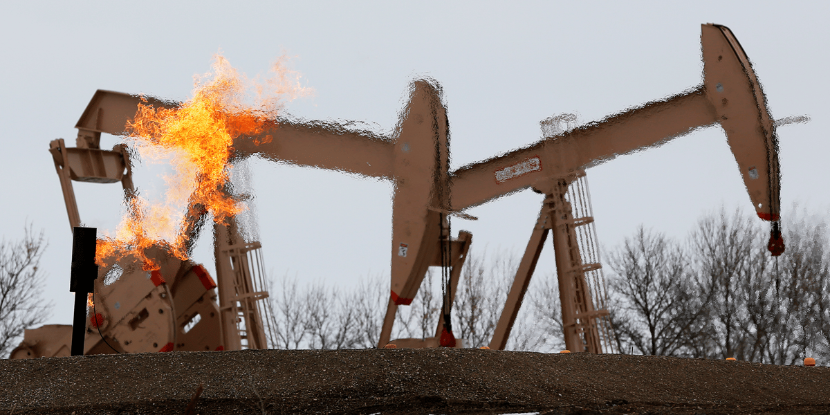 À New York, le baril américain de WTI pour avril perdait 2,55% à 44,73 dollars.