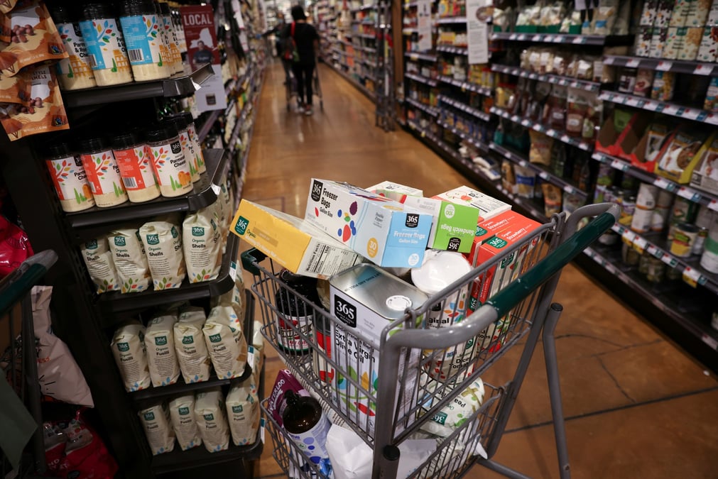 Un caddie dans un supermarche a manhattan