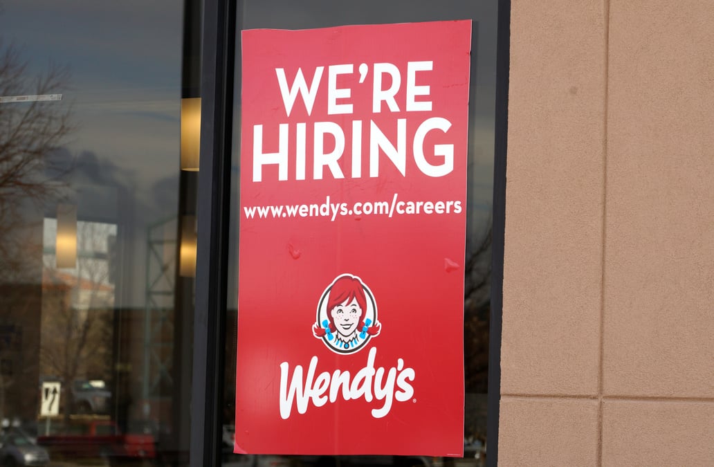 Usa: envolee des creations d'emploi; pas d'impact du "shutdown"