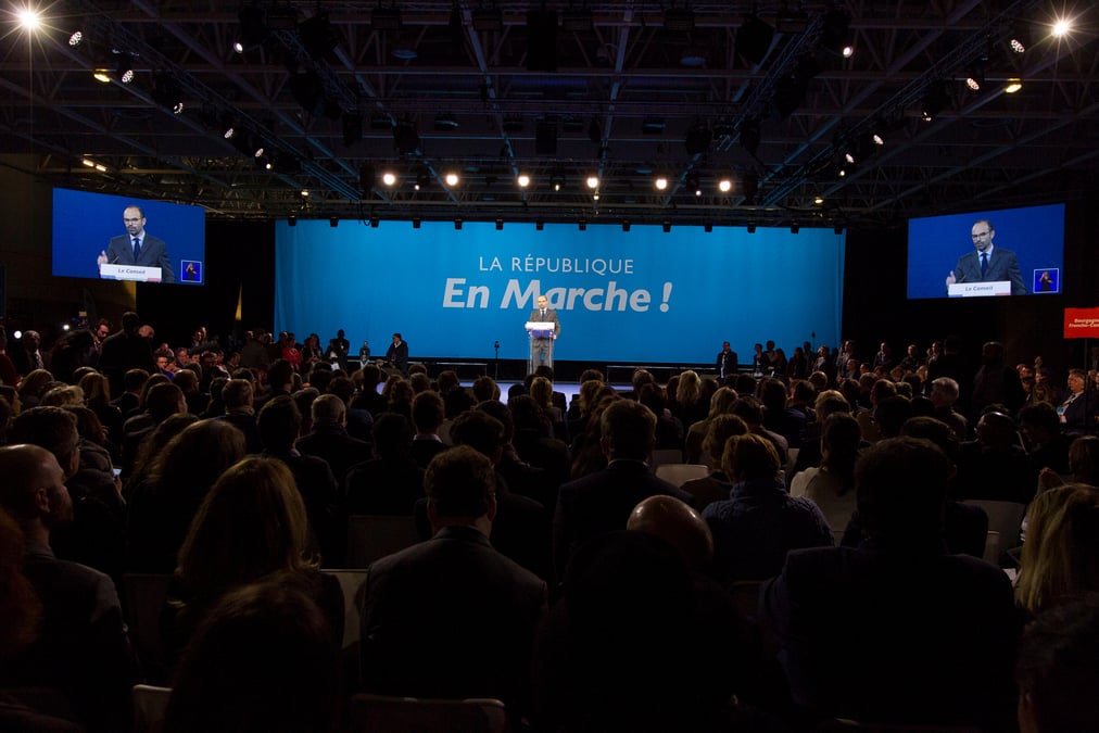 Larem veut acheter a paris pour y installer son siege
