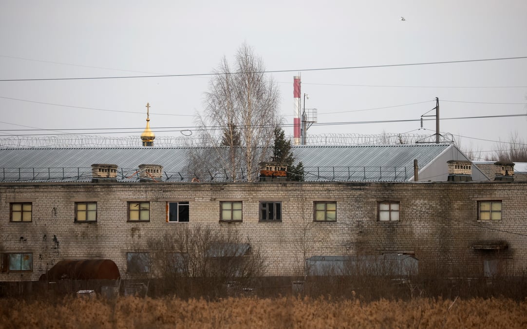 La russie pourrait etre lentement en train de tuer navalny, dit amnesty