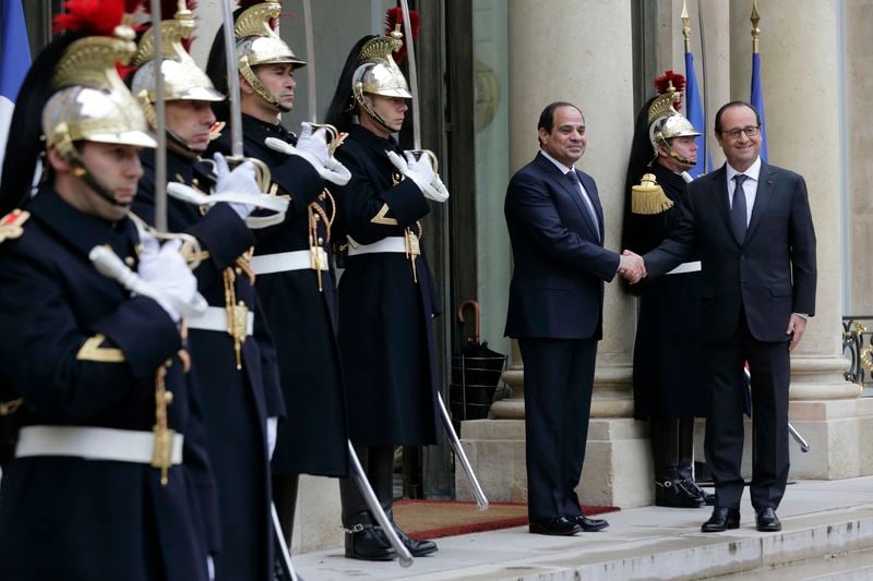 Le président égyptien tente de rassurer les touristes français