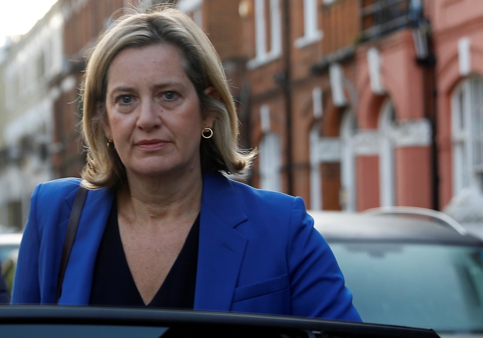 Gb/brexit: la ministre du travail quitte le gouvernement et les tories