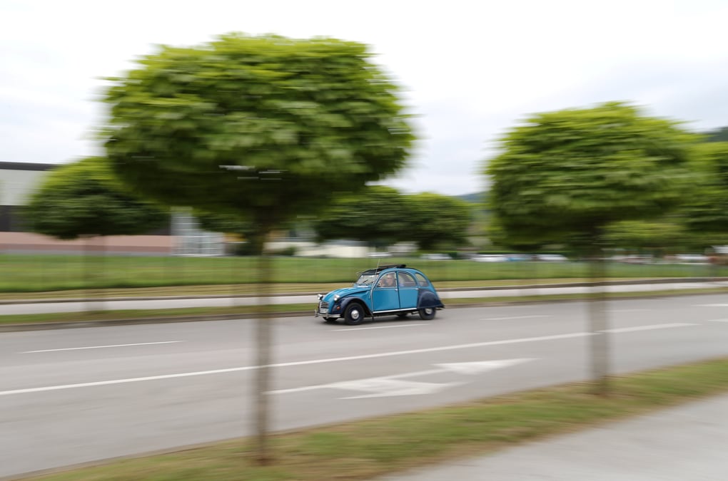 France/auto: bonus et prime a la casse elargis pour soutenir la filiere