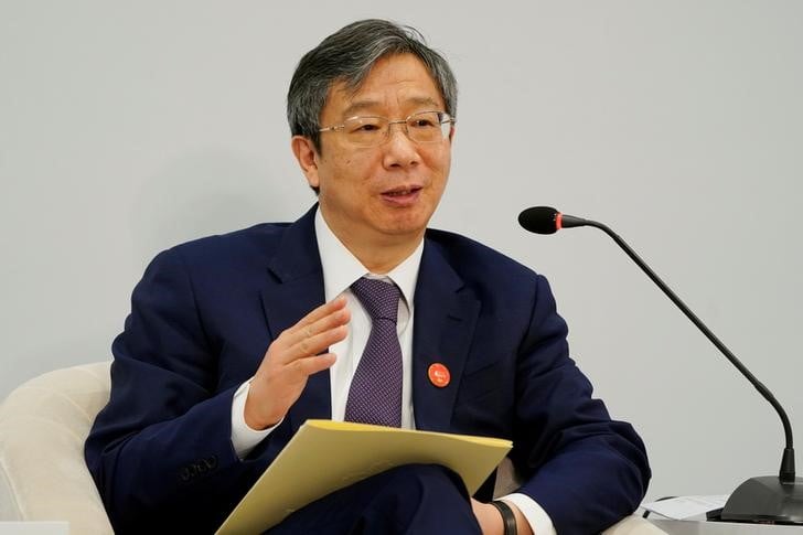 La chine cherchera a ameliorer la flexibilite du yuan, dit le gouverneur de la bpc