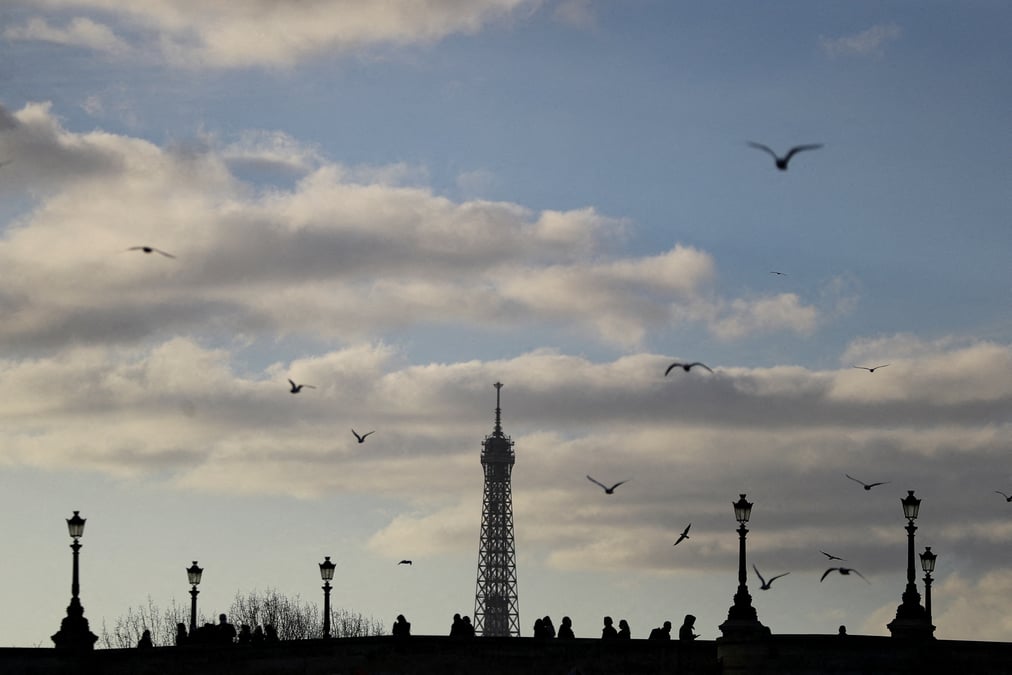 L'avenir de la lutte contre le djihadisme au sahel en discussion a paris