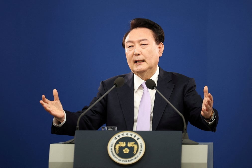 Le president sud-coreen yoon suk yeo lors d'une conference de presse a seoul