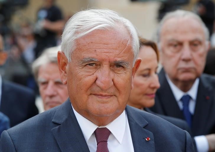 Jean-pierre raffarin administrateur de plastic omnium en chine