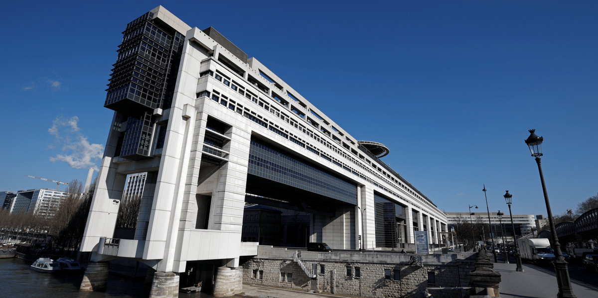 "gilets jaunes": artisans et commercants recus a bercy mercredi
