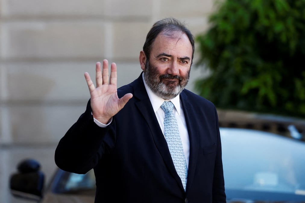 Le ministre de la sante francois braun quitte l'elysee apres une reunion du cabinet