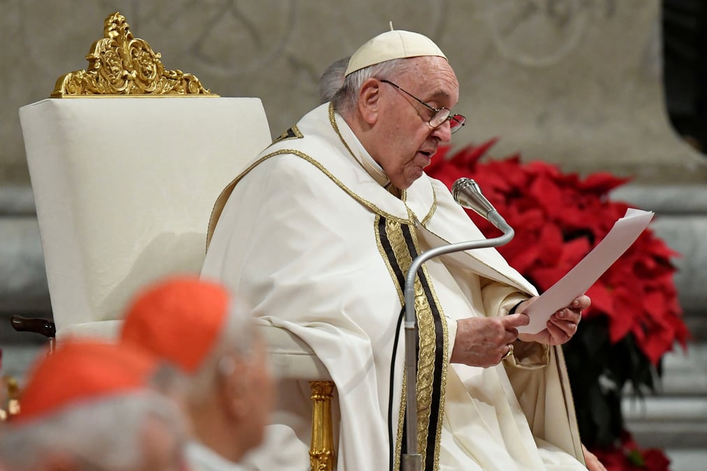 Le pape francois lors de la traditionnelle messe de noel