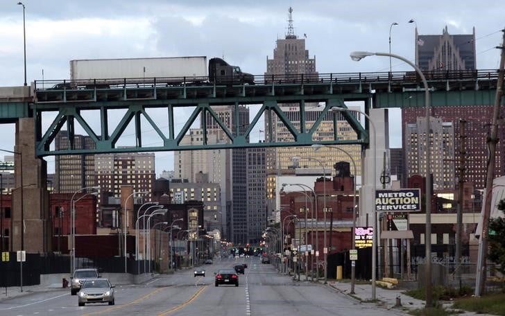 Trois inculpations pour le meurtre d'un artiste français à Detroit