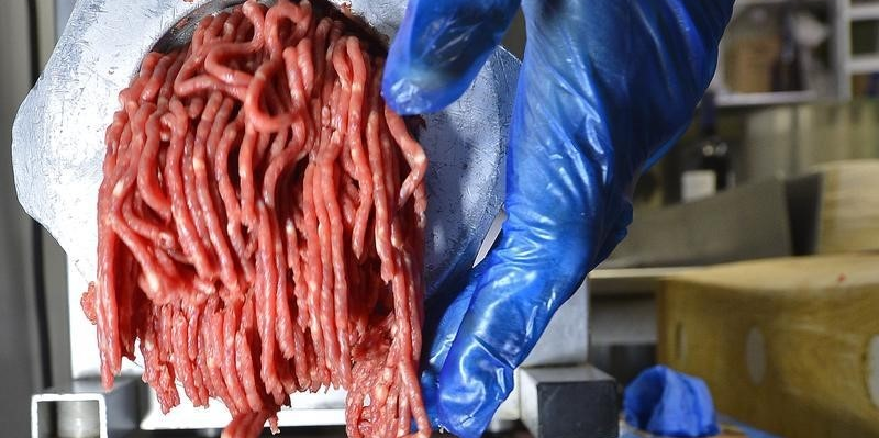 Les eurodeputes veulent un etiquetage de la viande transformee