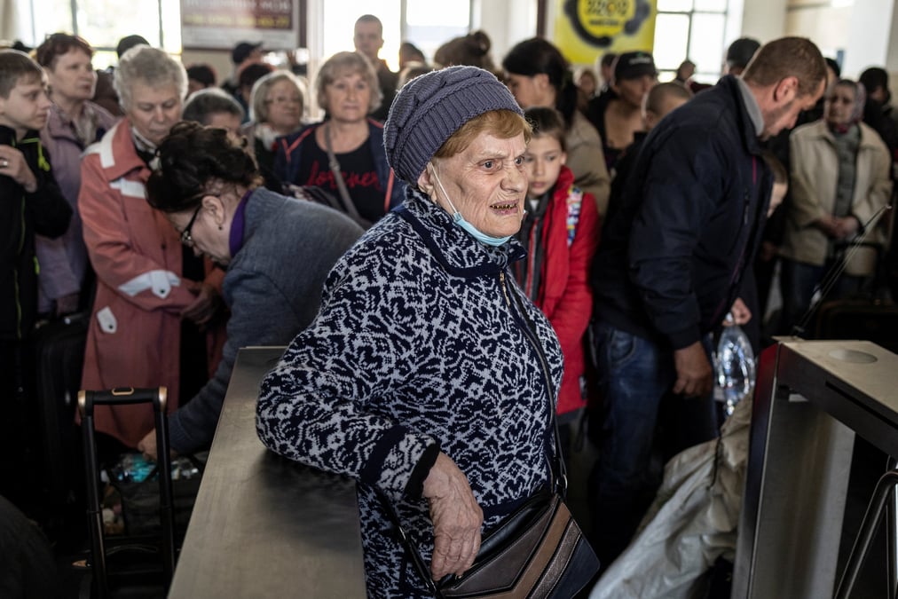 Ukraine: des explosions entendues a kyiv et a lviv