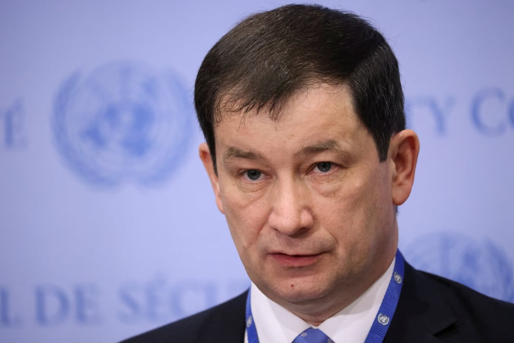 Un emissaire russe a l'onu dit que reuters a "censure" les declarations d'une evacuee de marioupol