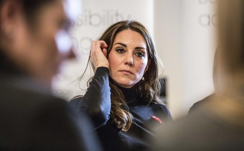 Le magazine closer condamne pour les photos de kate middleton