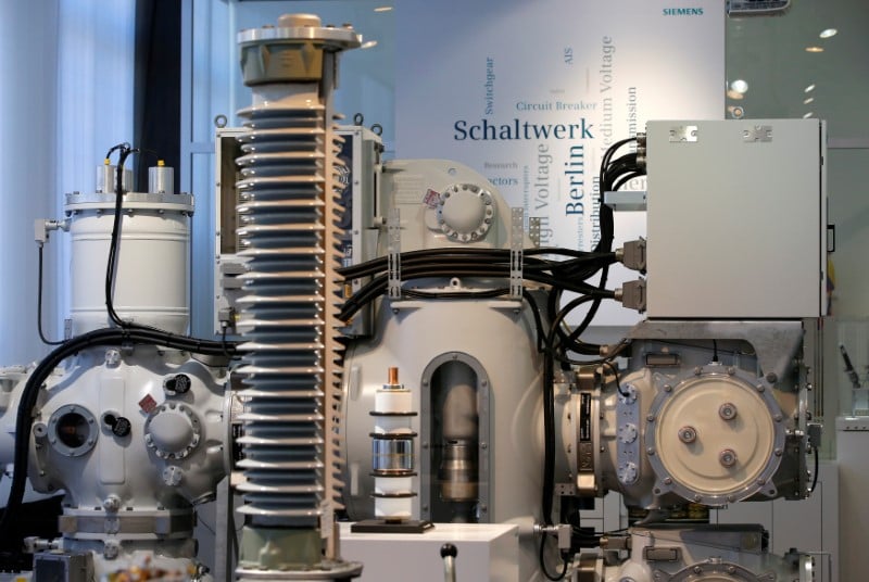 Les commandes a l'industrie augmentent beaucoup plus que prevu en allemagne