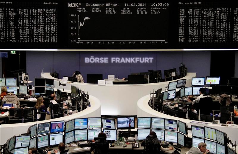 Les Bourses européennes restent bien orientées à la mi-séance