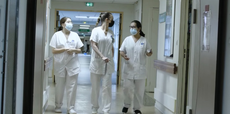 A Montpellier comme dans de nombreux établissements hospitaliers, les soignants ont quitté leur métier en raison des conditions de travail difficiles.