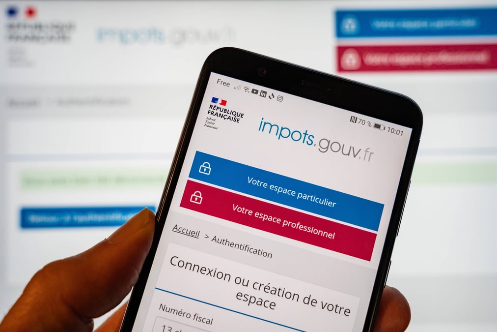 Selon l’institut Rexecode, les prélèvements obligatoires en France sont de 4 points supérieurs à ceux de la moyenne de l’Union européenne.