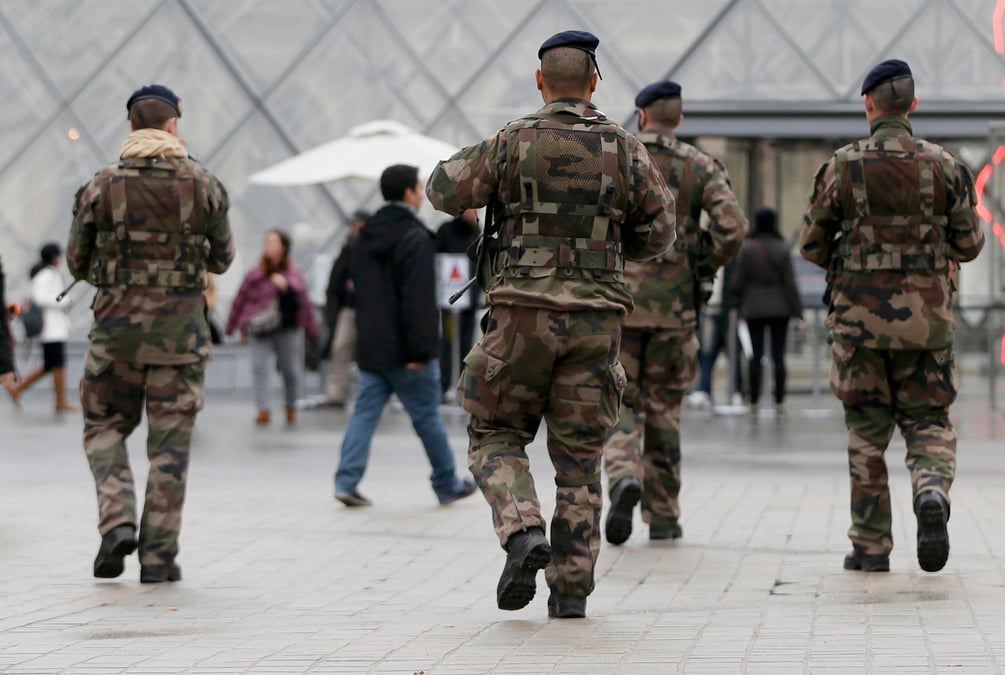 Le drian envisage un renforcement du role des reservistes