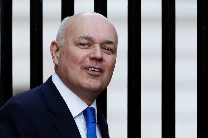 Le ministre britannique du travail demissionne