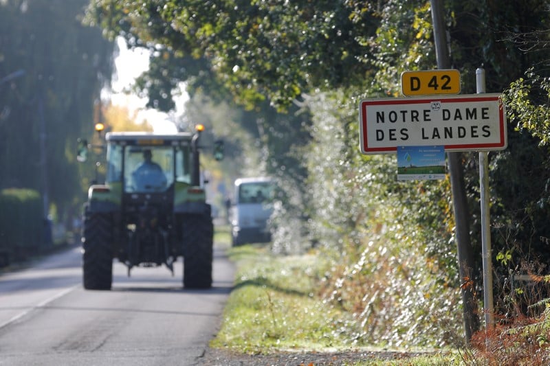 Les francais restent partages sur notre-dame-des-landes
