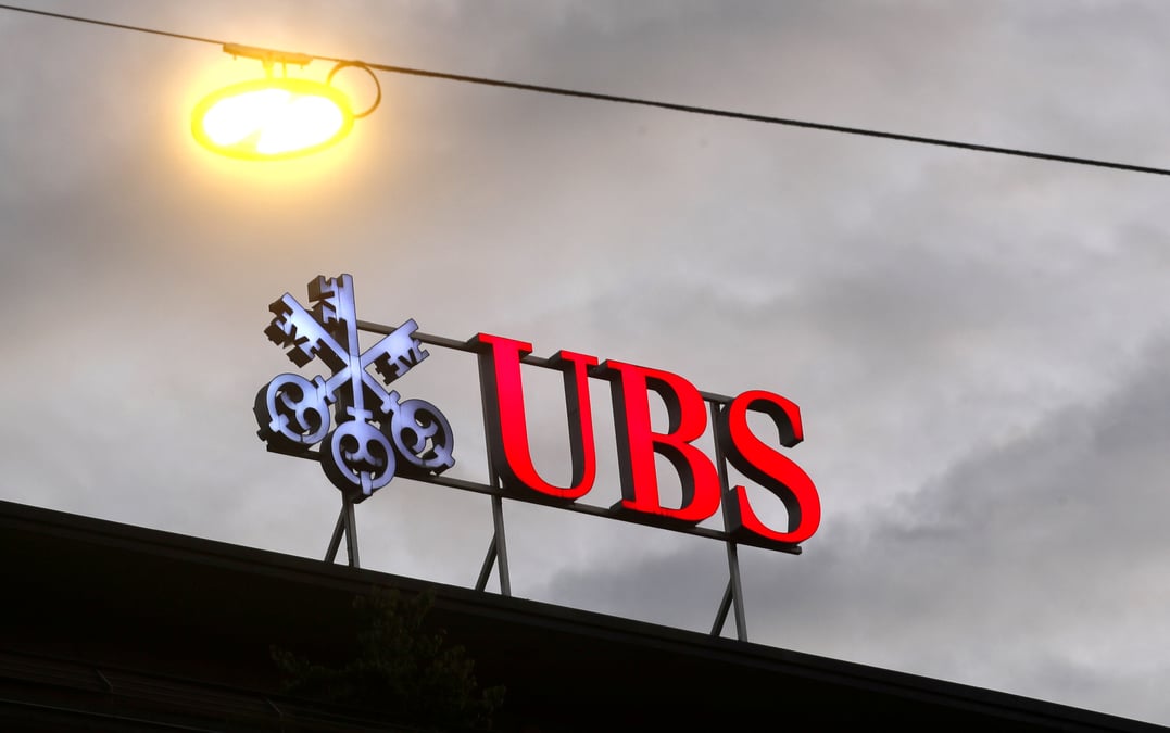 Ubs double ses benefices au t3, dynamise par le trading