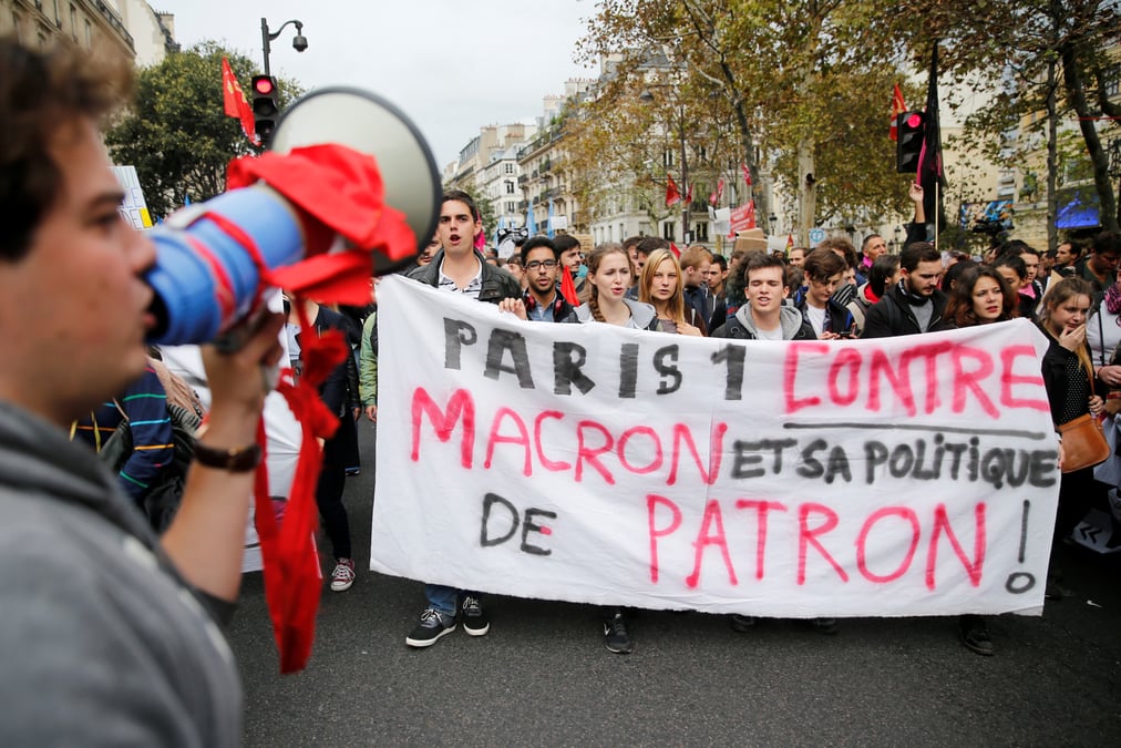 Les francais estiment que macron avantage les riches